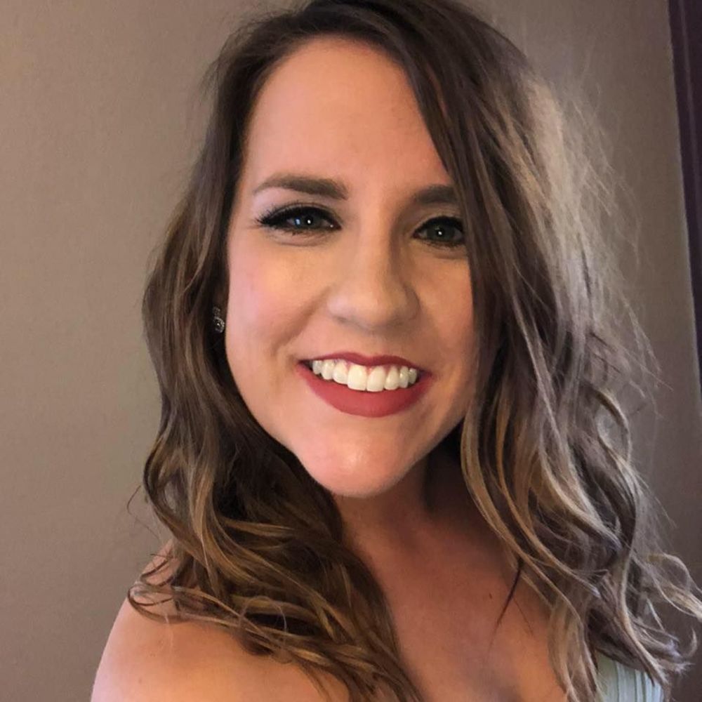 Meet your Posher, Whitney